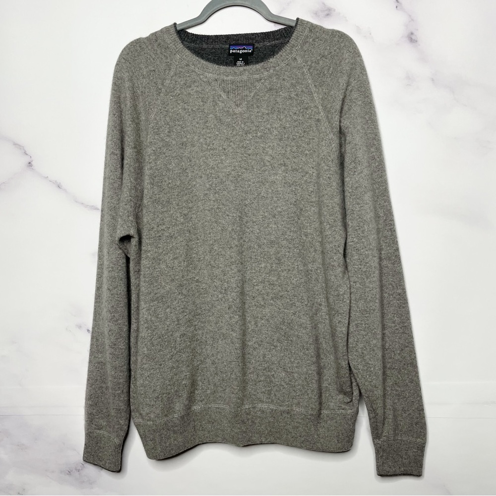Patagonia Gray 100% Cashmere Crewneck Sweater